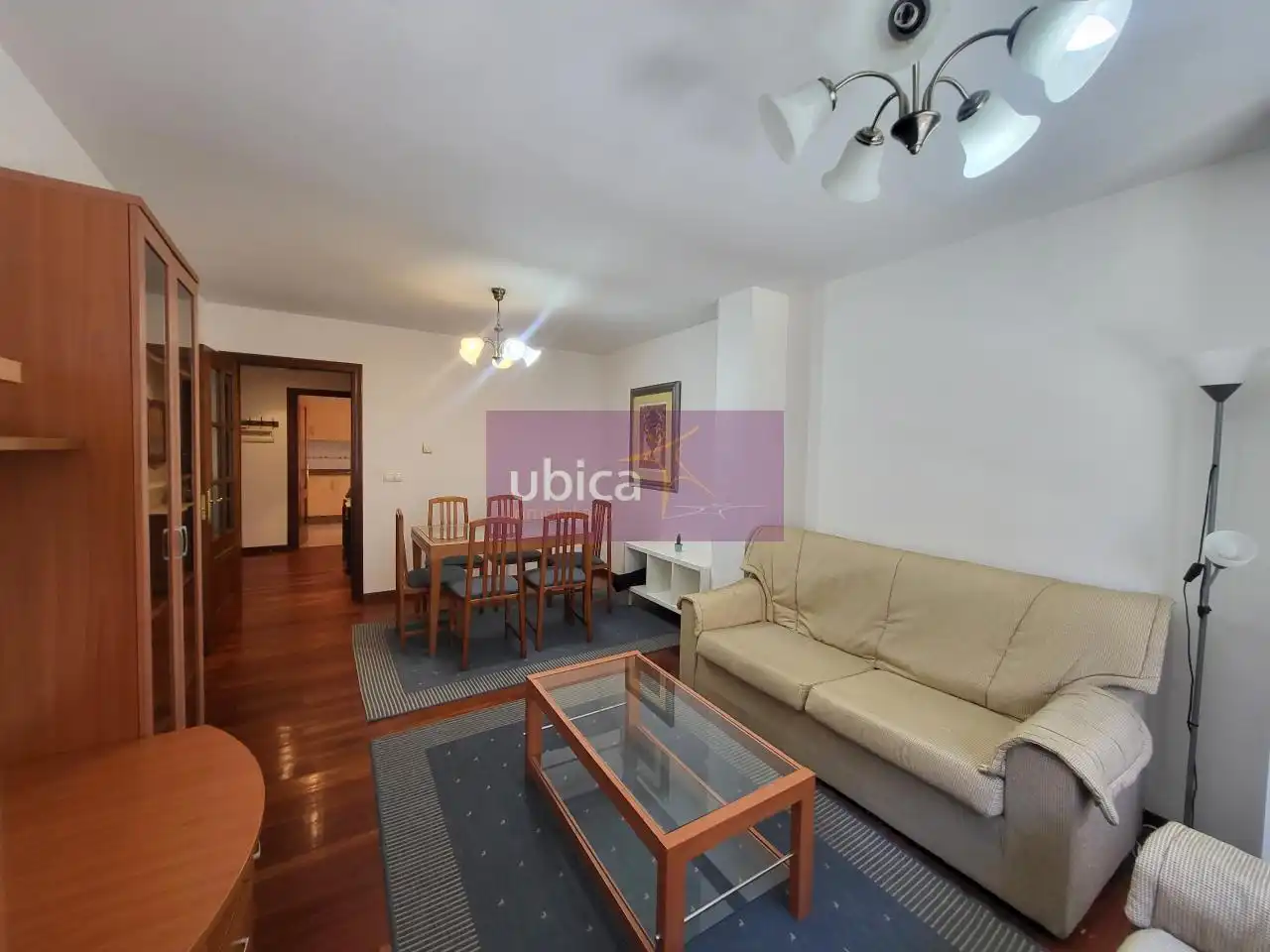 Sala d'estar de Pis en venda en Vigo  amb Calefacció, Parquet i Terrassa