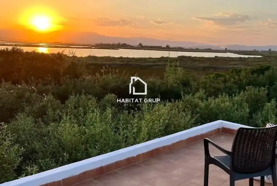 Casa con jardín en venta en Eucaliptus- Poble Nou del Delta, imagen 3