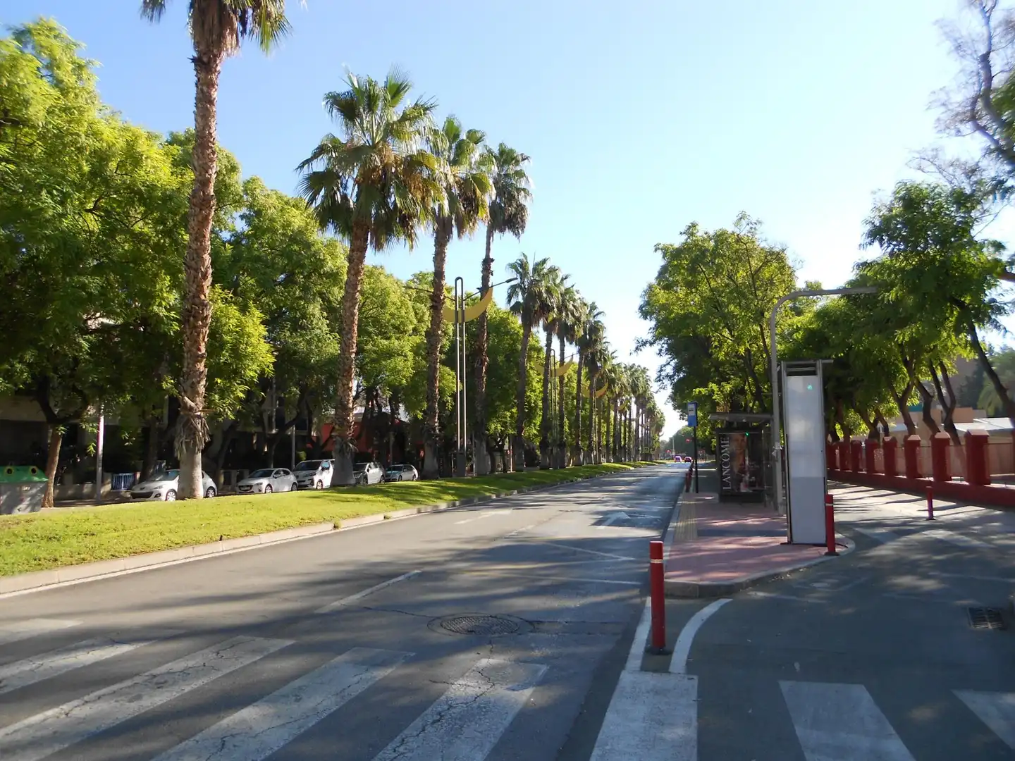 Außenansicht von Geschaftsraum zur Miete in Murcia mit Klimaanlage