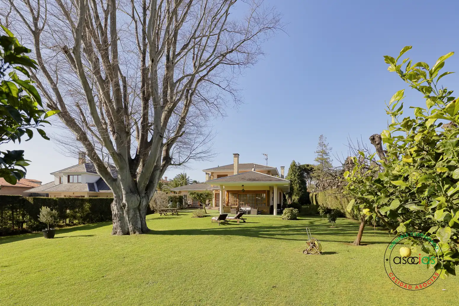 House with garden for sale in Somió - AV PROFESOR PEREZ PIMENTEL 714, imagen 13