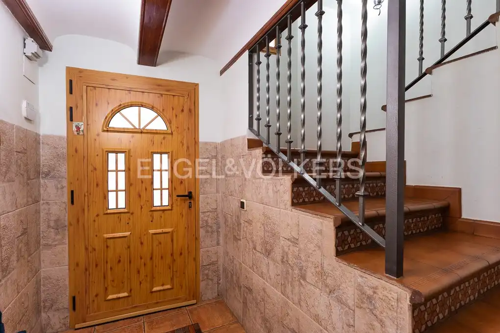 Houses for sale in Alcublas  with Air Conditioner, Heating and Terrace