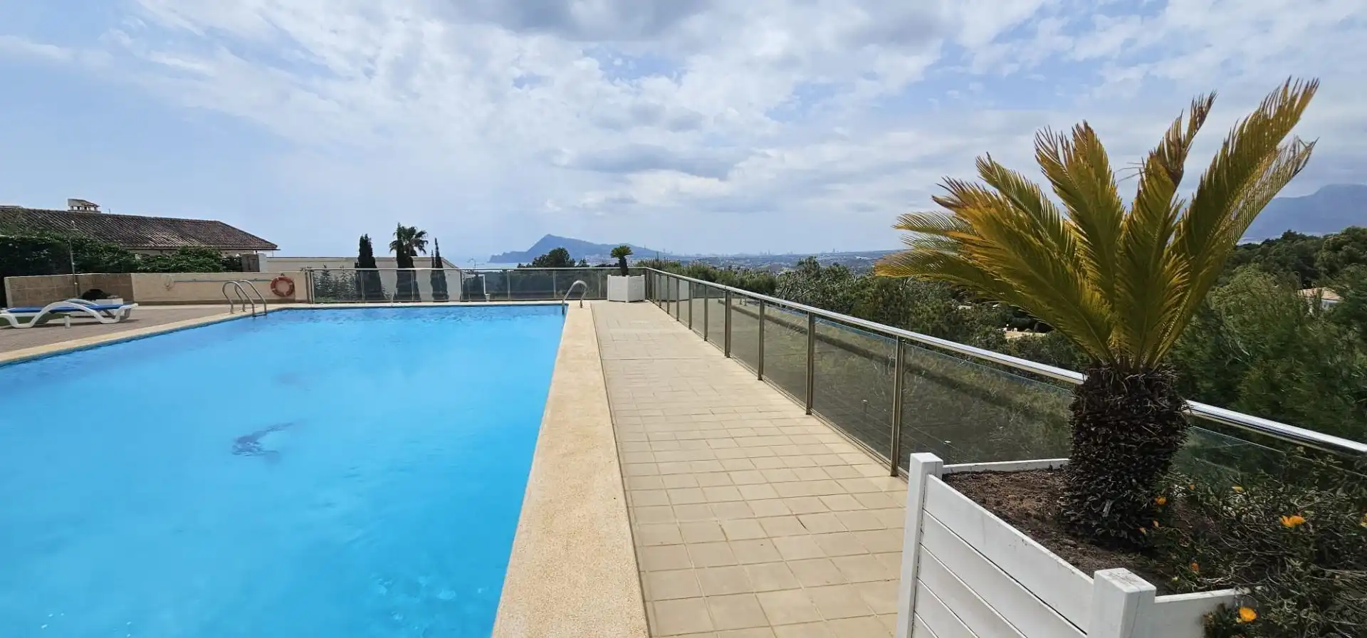 Piscina de Apartamento en venta en Altea con Aire acondicionado, Calefacción y Piscina comunitaria