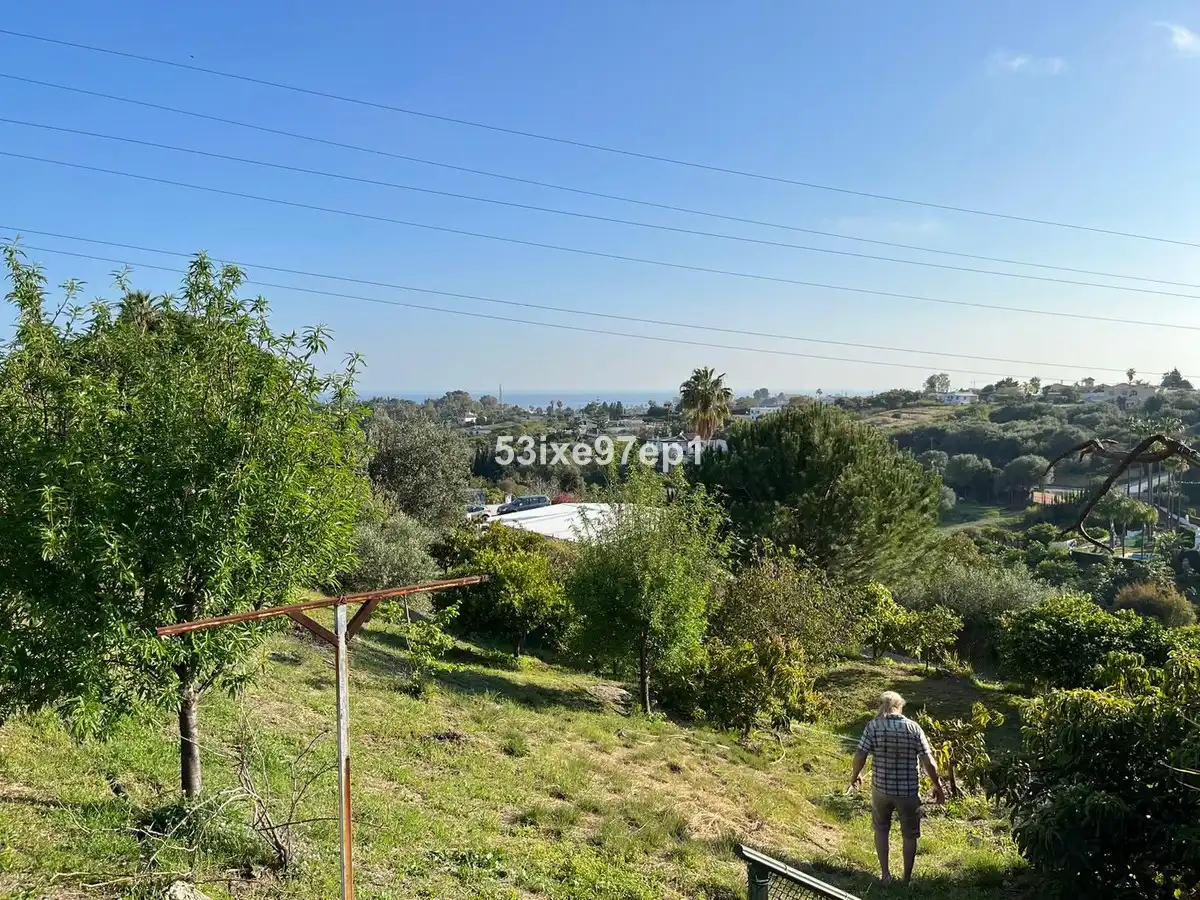 Rustikales Grundstück zum Verkauf in Estepona - Estepona,Centro,Avenida Juan Carlos I