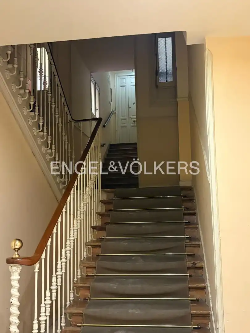 Piso de alquiler en Madrid con Calefacción, Amueblado y Balcón