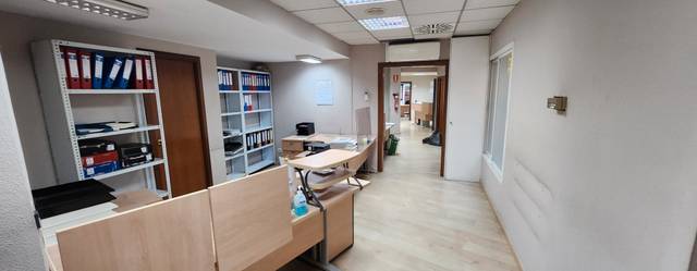 Local comercial en Alquiler en Carrer d'En Vilanova, 1A en El Sindicat