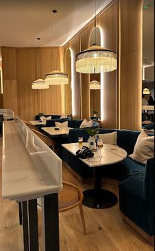 Comedor de Local en traspaso en Marbella con Aire acondicionado, Parquet y Terraza