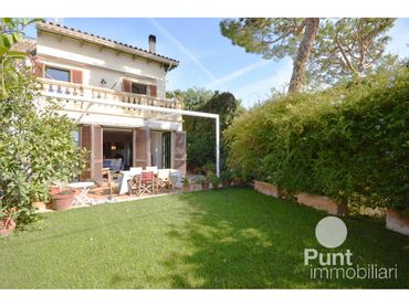 Villa con giardino in vendita a Premià de Dalt