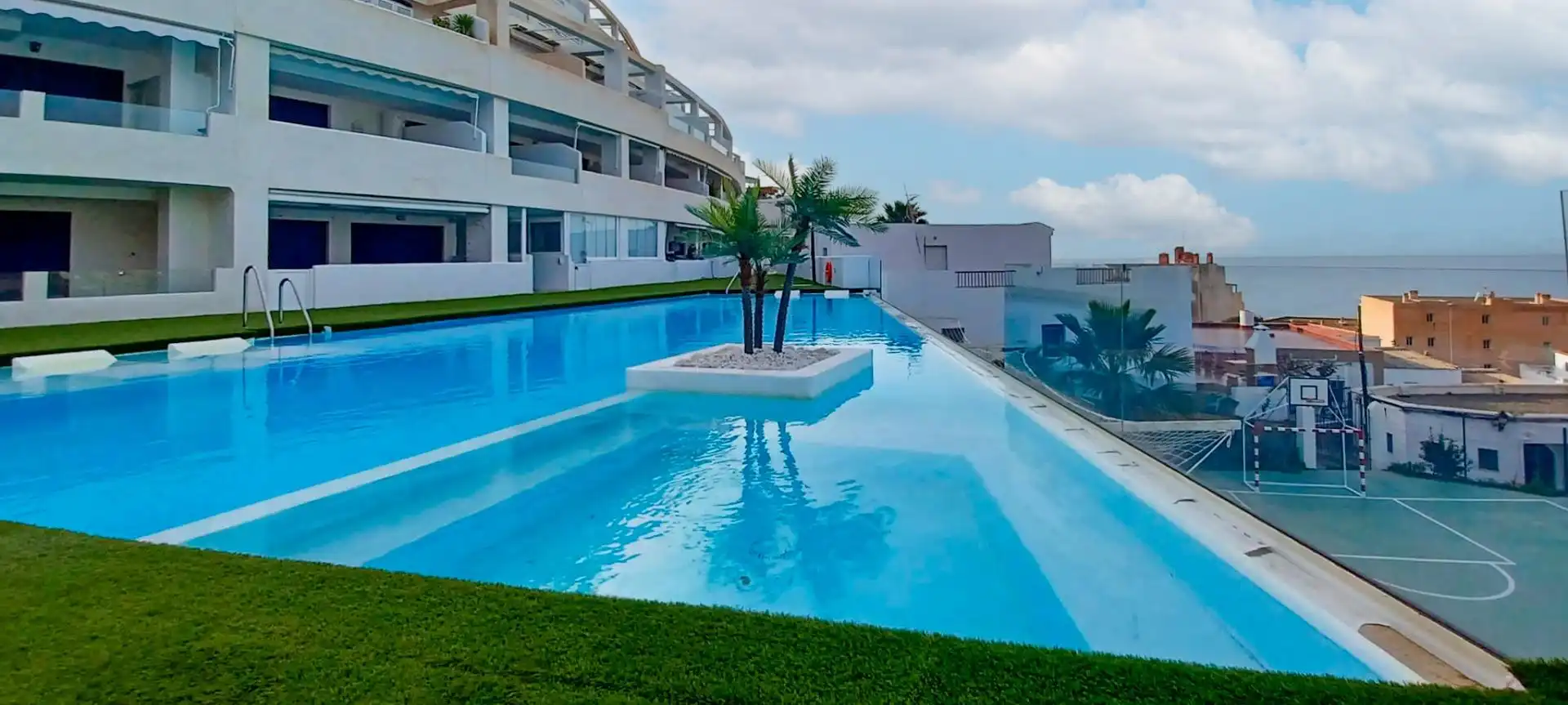 Piscina de Pis en venda en Sorvilán amb Aire condicionat, Terrassa i Traster
