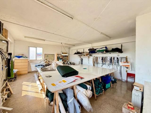 Nave industrial en Alquiler en Son Anglada