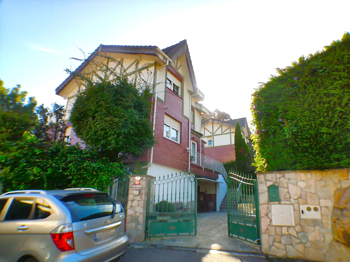 Vista exterior de Casa o chalet en venta en Camargo con Calefacción, Jardín privado y Terraza