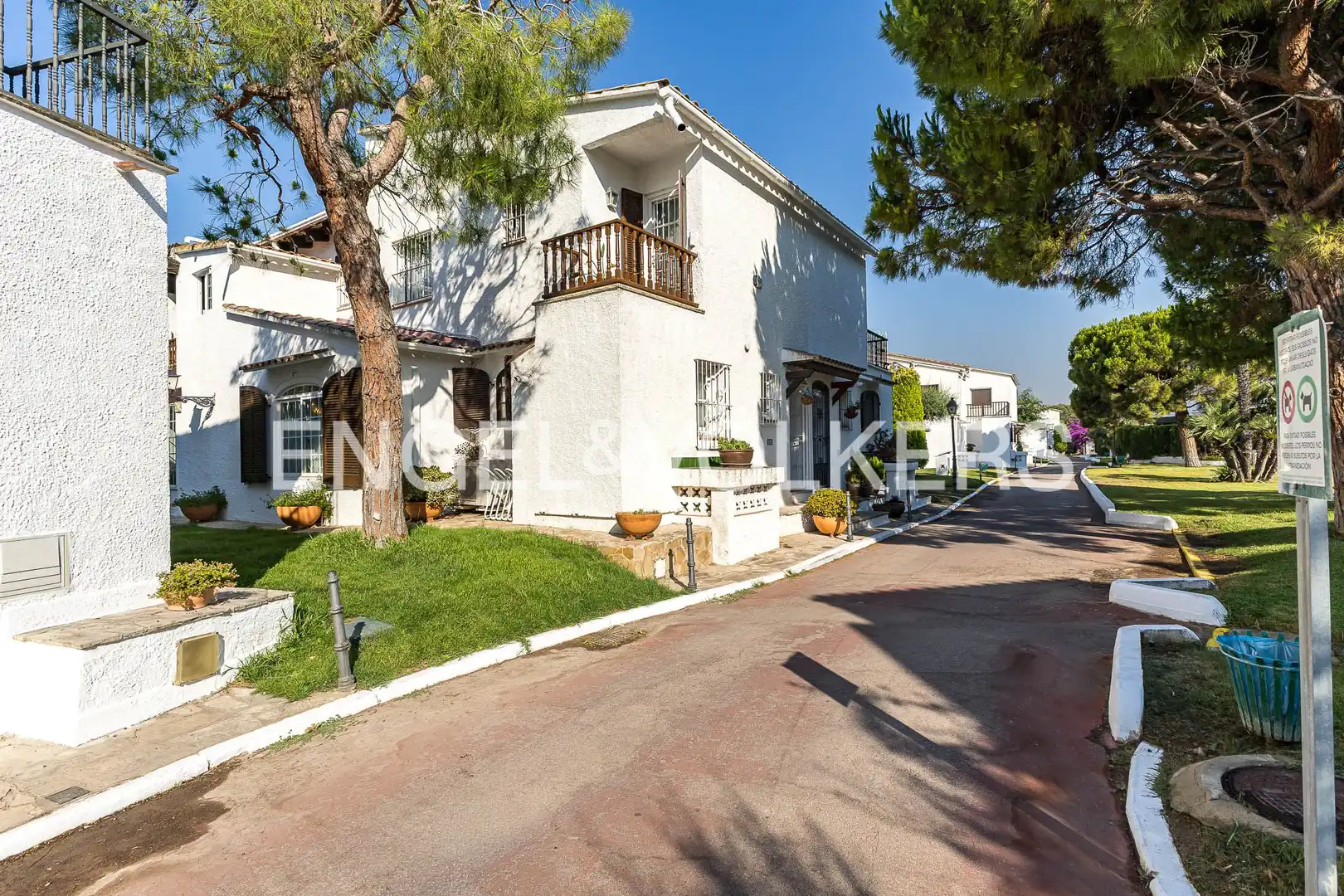 Vista exterior de Casa o chalet en venta en Calafell con Aire acondicionado, Calefacción y Jardín privado