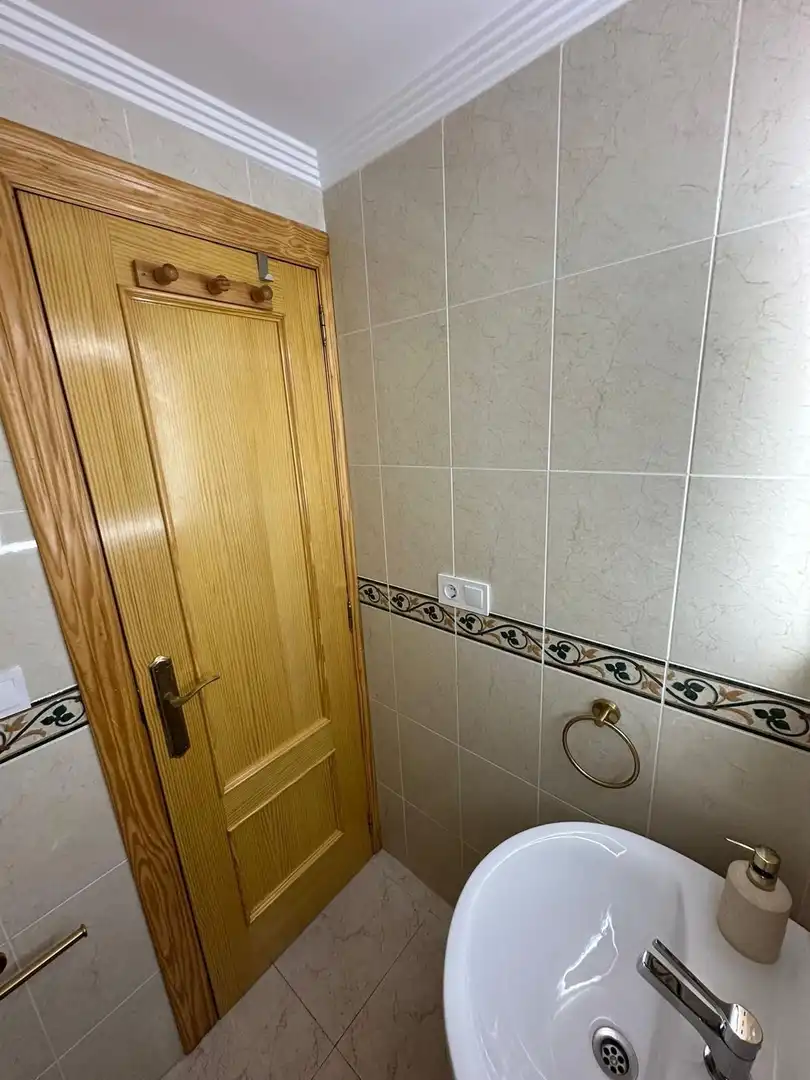 Bany de Apartament en venda en Benidorm amb Aire condicionat