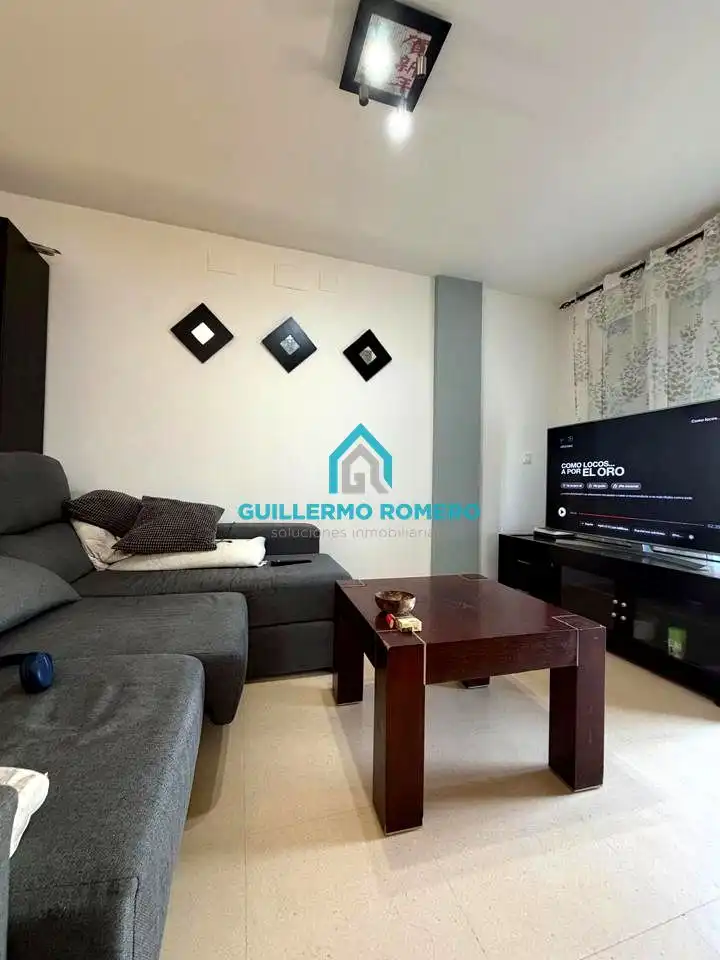 Sala d'estar de Casa o xalet en venda en Huévar del Aljarafe