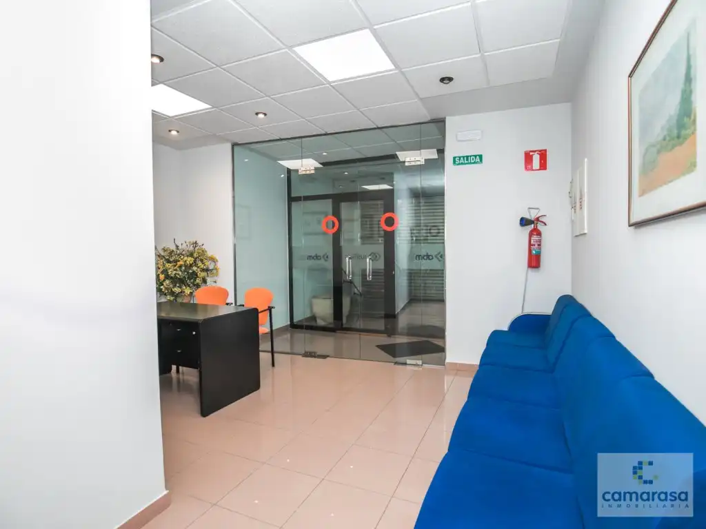 Local en venta en Ávila