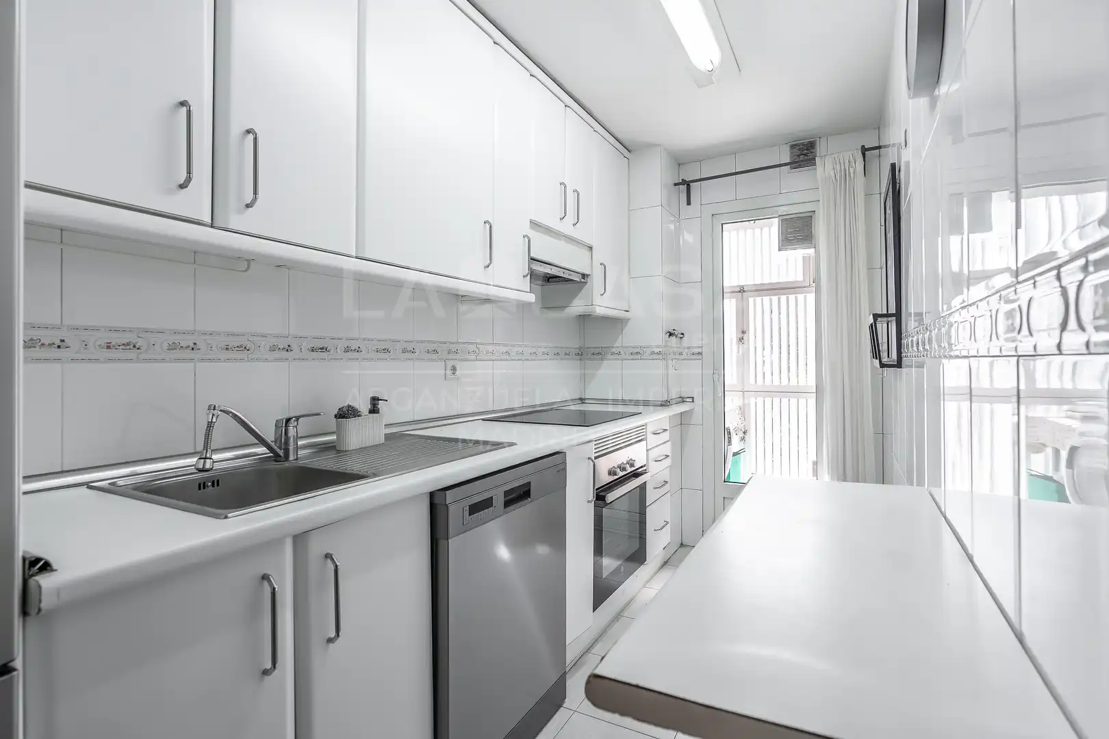 Appartamento con piscina in affitto a Calle SAAVEDRA FAJARDO, imagen 32