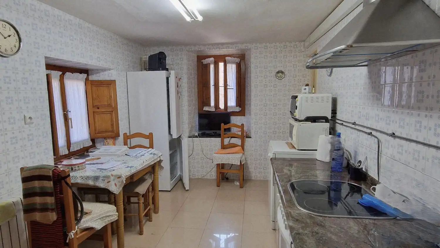 Cuina de Casa o xalet en venda en Molledo amb Calefacció, Terrassa i Traster