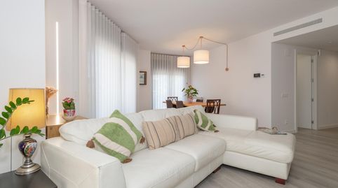 Foto 3 de Apartament de lloguer a Eixample Sud – Migdia, Girona Capital