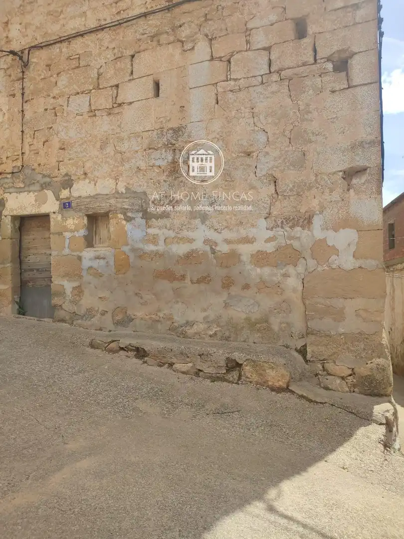 Casa o xalet en venda en Mazaleón amb Terrassa