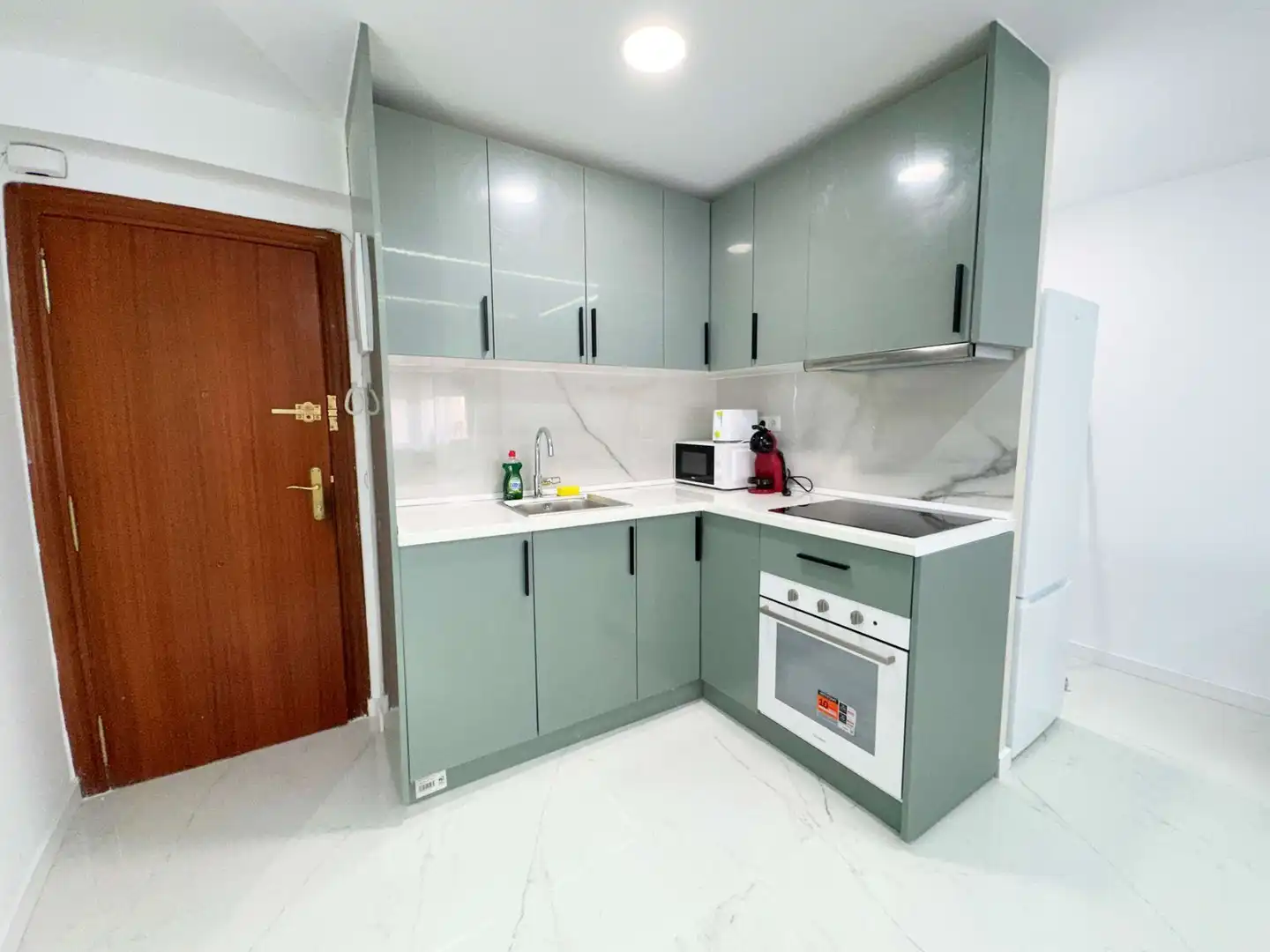 Cocina de Piso en venta en Alicante / Alacant con Aire acondicionado, Terraza y Trastero