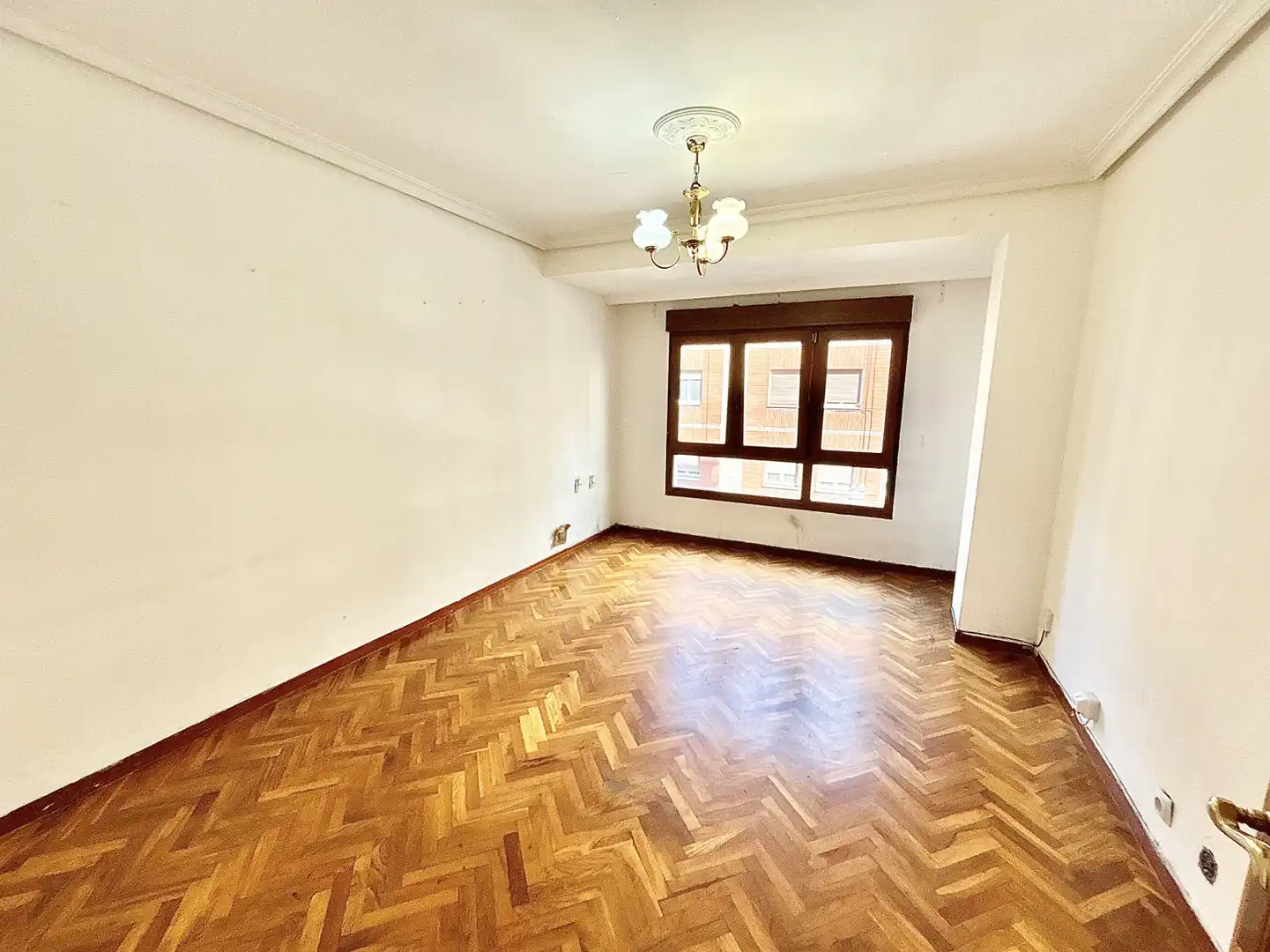 Bedroom of Flat for sale in Oviedo   with Heating, Parquet flooring and Terrace