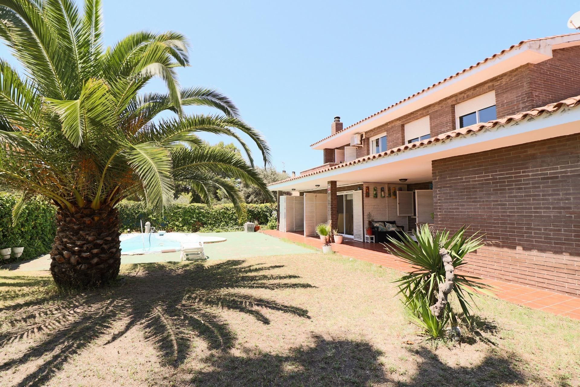 Jardí de Casa o xalet en venda en Martorell amb Aire condicionat, Jardí privat i Terrassa