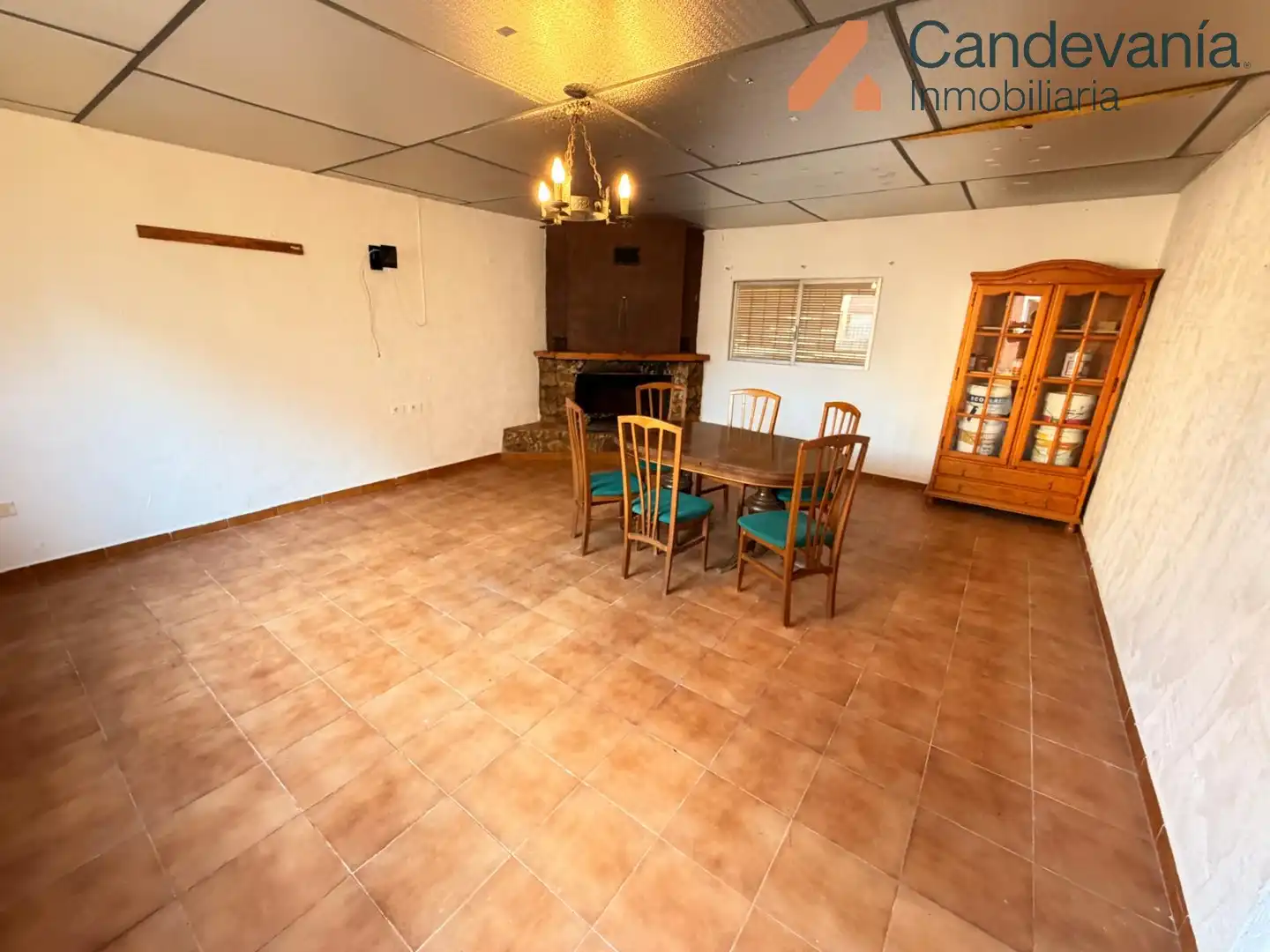 Casa adosada en venta en Gurrea de Gállego con Calefacción, Trastero y Horno