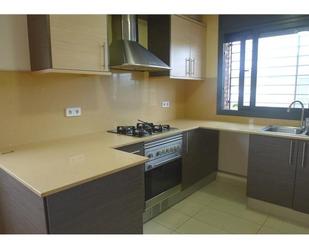 Kitchen of Attic to rent in Premià de Dalt  with Air Conditioner, Heating and Terrace