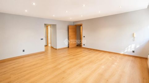Foto 2 von Wohnung zum Verkauf in La Mina, Sant Adrià de Besòs