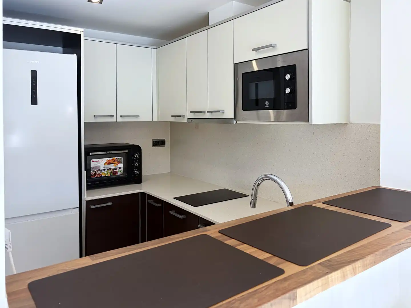 Flat with terrace for sale in Carrer del Bruc, imagen 4