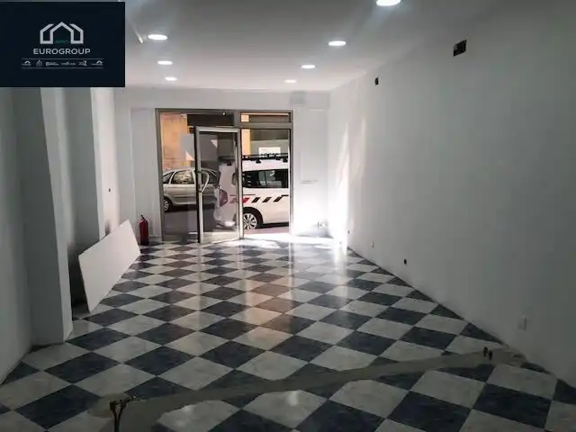 Business premises to rent in Centro Urbano, imagen 2
