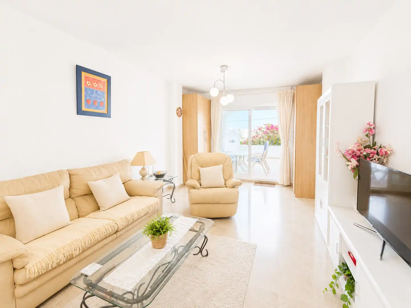 Sala de estar de Piso en venta en Benalmádena con Aire acondicionado, Terraza y Trastero