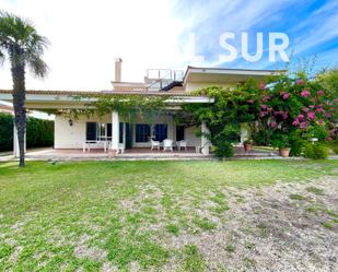 Exterior view of House or chalet for sale in Algeciras  with Air Conditioner, Private garden and Terrace