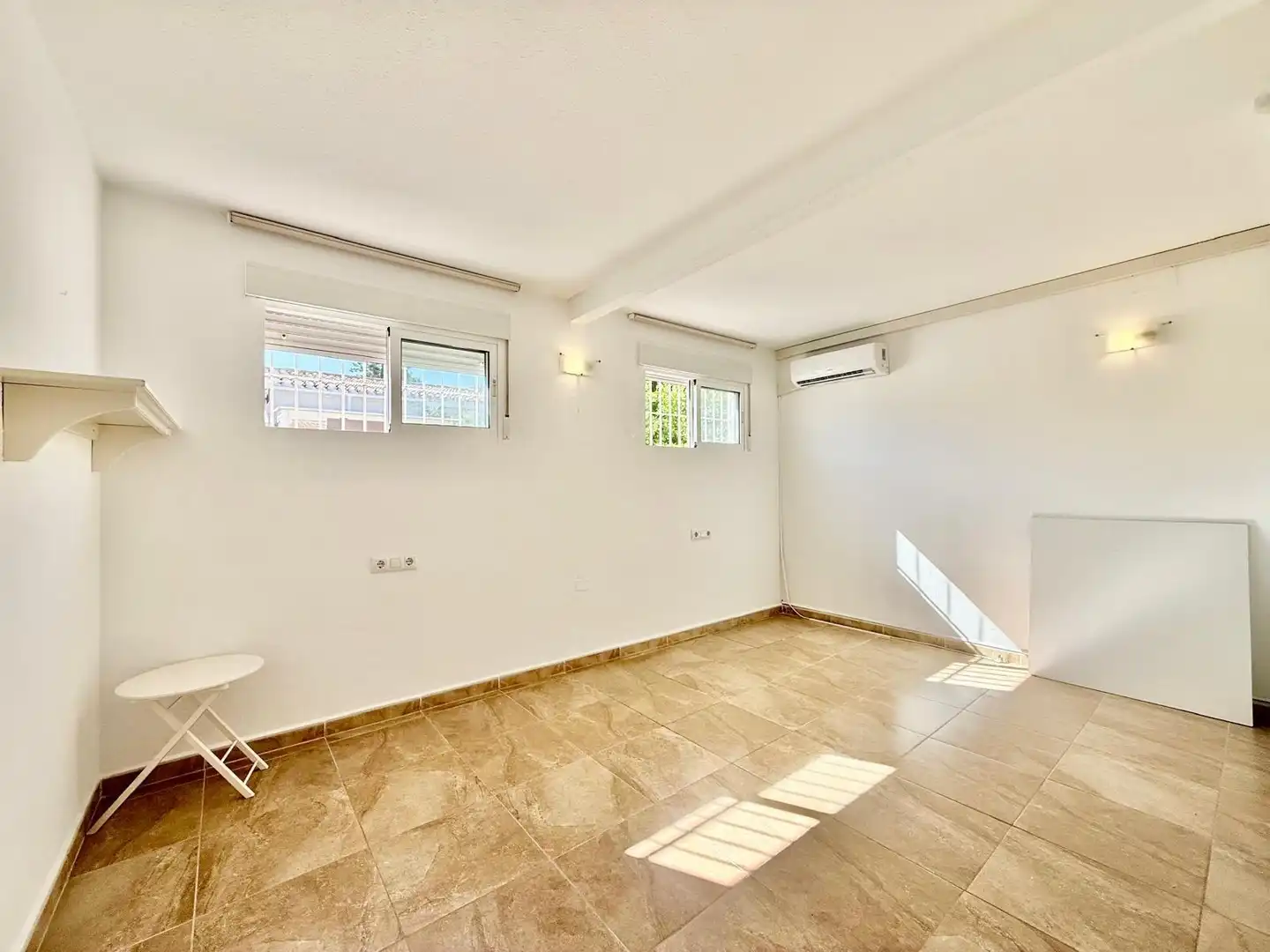 Casa o xalet en venda en Orihuela amb Aire condicionat, Jardí privat i Terrassa