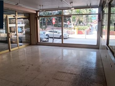 Local comercial en venda a Centro Urbano