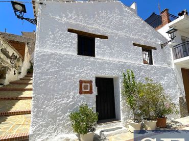 Adosado en venta en Sedella