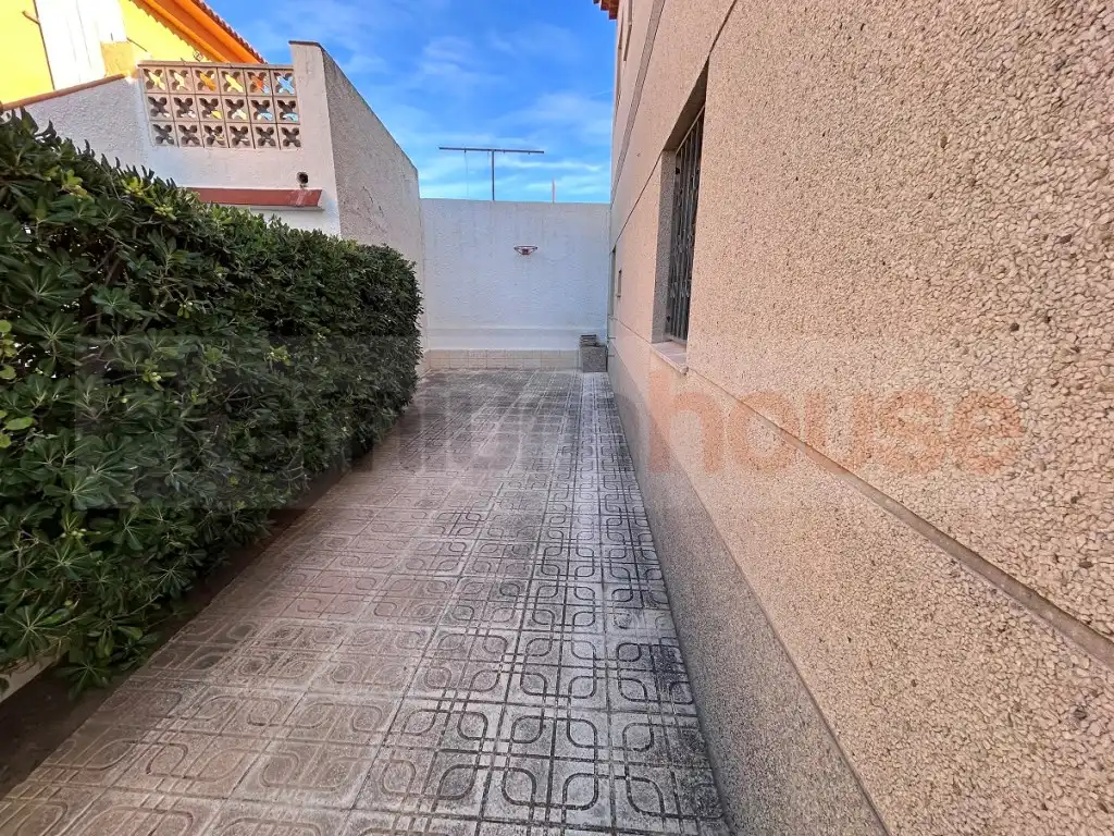 Detached house for sale in Avinguda Màlaga, imagen 4