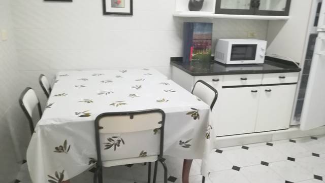 Piso en Alquiler en Calixto Diez Kalea, 38 en Ametzola