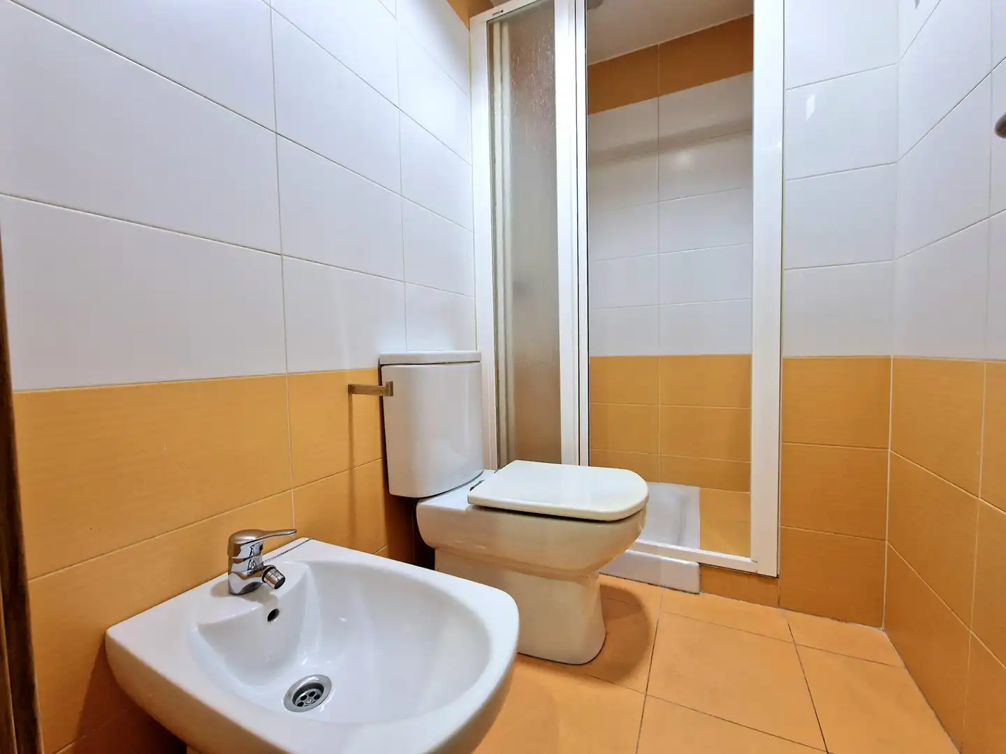 Bathroom of Flat for sale in Barreiros  with Heating, Private garden and Terrace