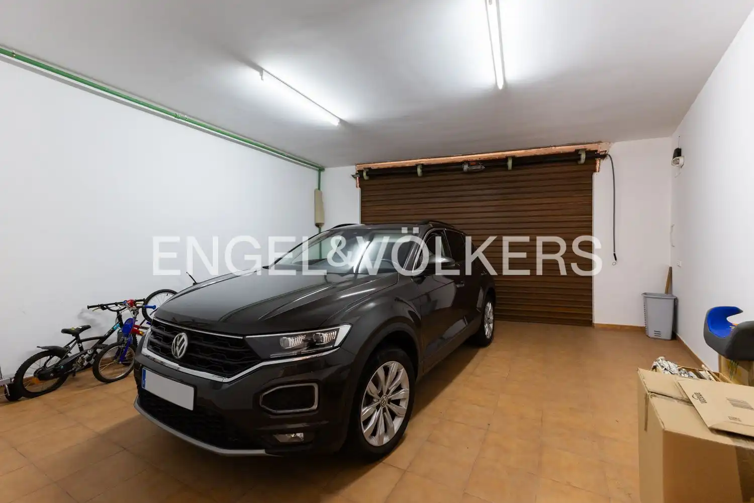 Parking of Houses for sale in Faura  with Air Conditioner, Heating and Private garden