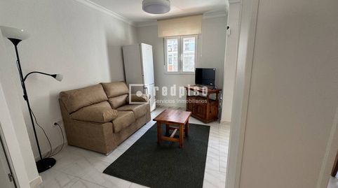 Foto 5 de Piso de alquiler en Girón - Las Delicias, Málaga Capital