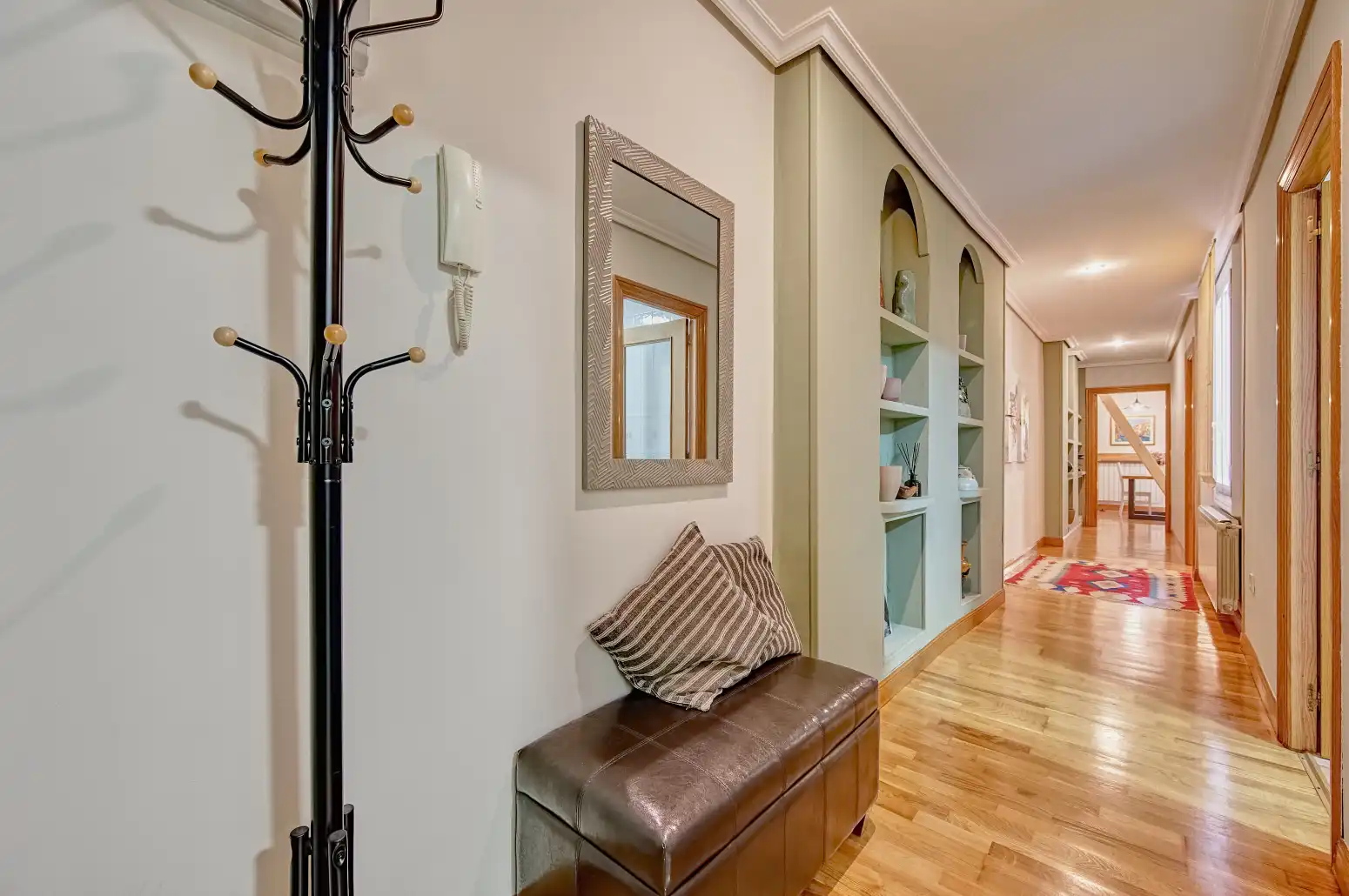 Wohnung zum Verkauf in  Pamplona / Iruña mit Heizung und Parkett