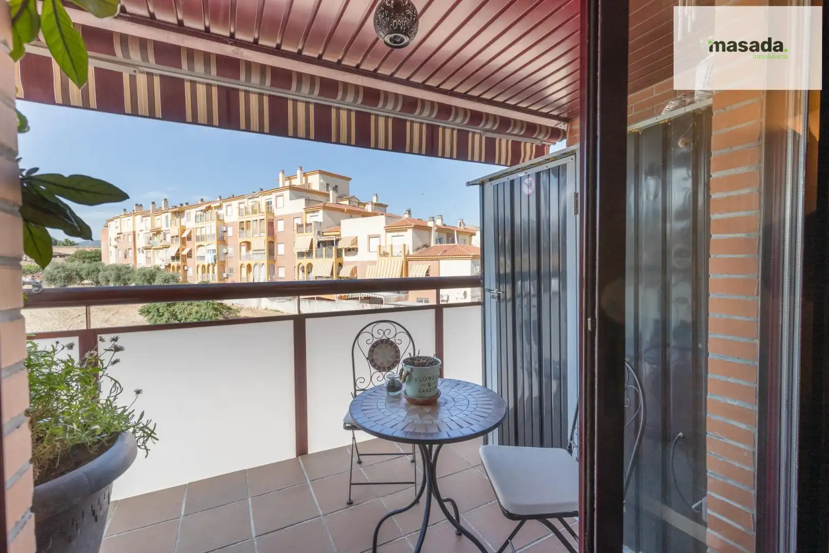 Terrasse von Wohnung zum Verkauf in Gójar mit Klimaanlage, Heizung und Terrasse