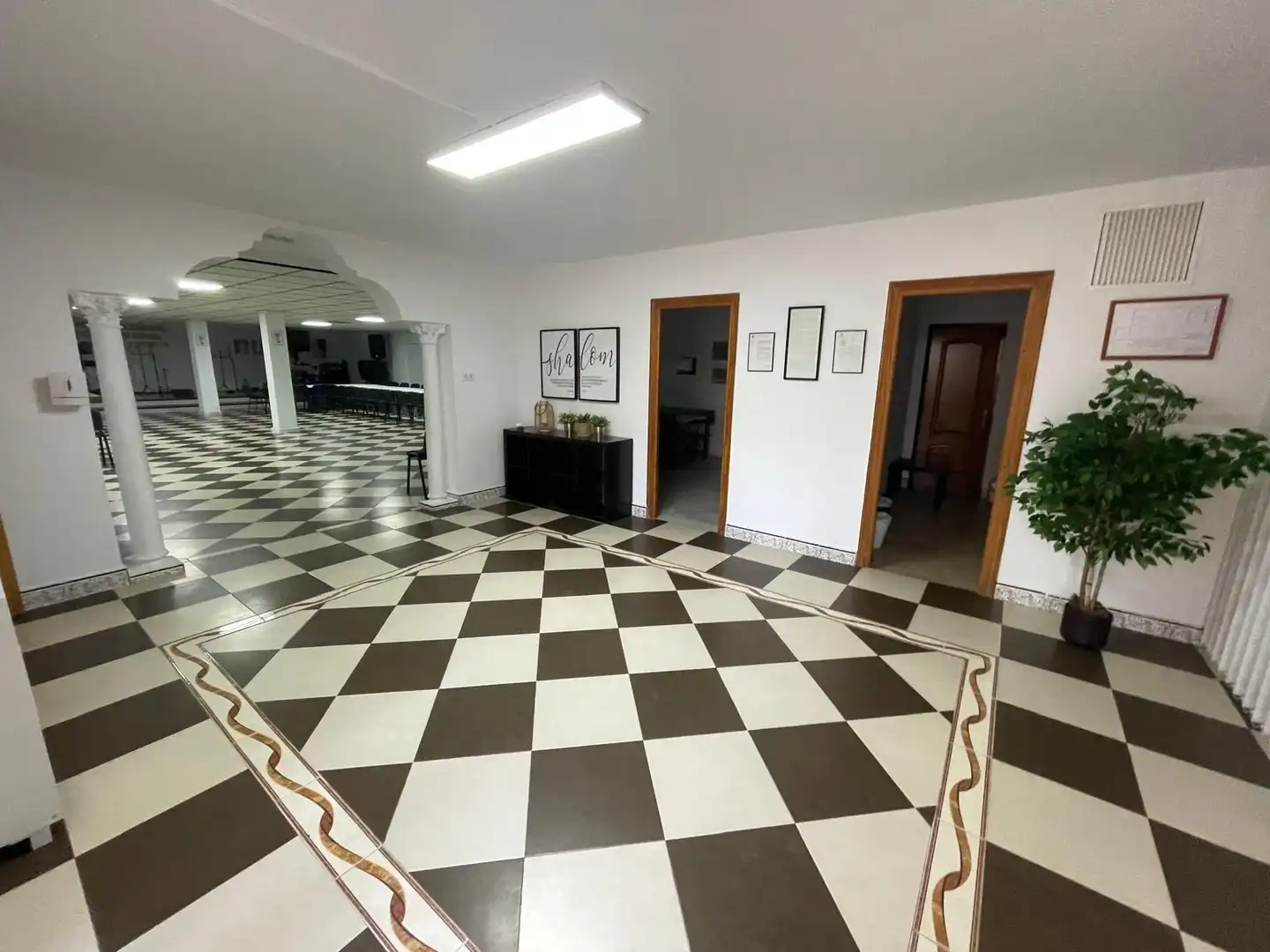 Business premises for sale in Delicias, imagen 2