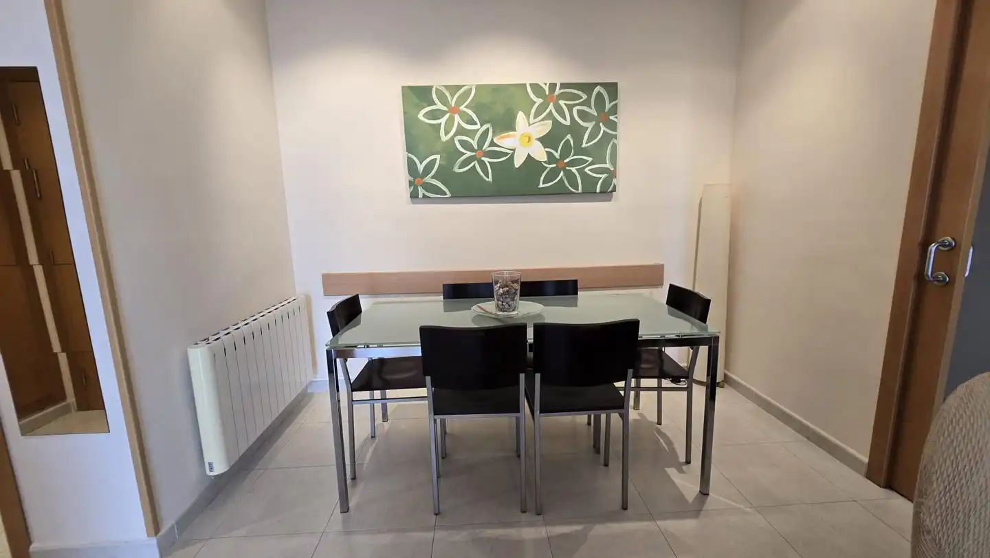 Comedor de Apartamento de alquiler en Gandia con Terraza, Amueblado y Piscina comunitaria