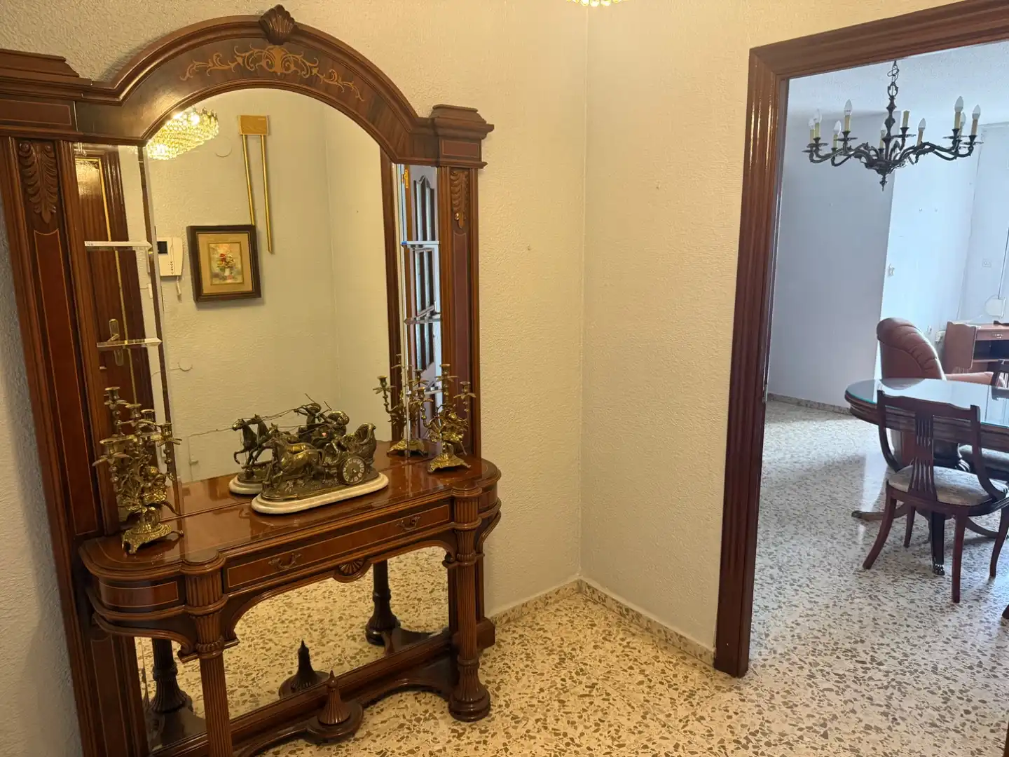 Piso en venta en  Granada Capital con Aire acondicionado y Balcón