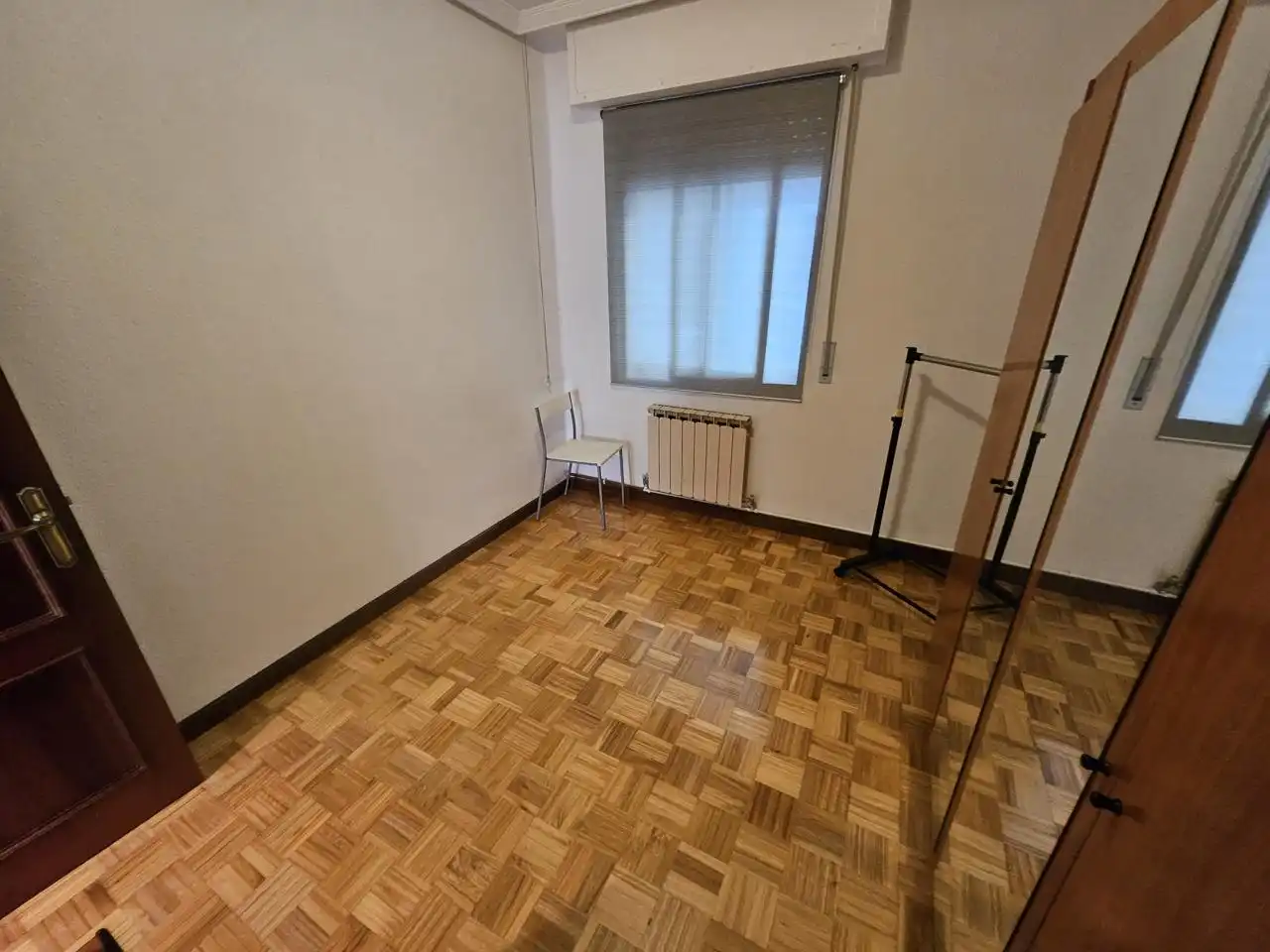 Habitación de Piso en venta en Burlada / Burlata con Calefacción, Parquet y Balcón