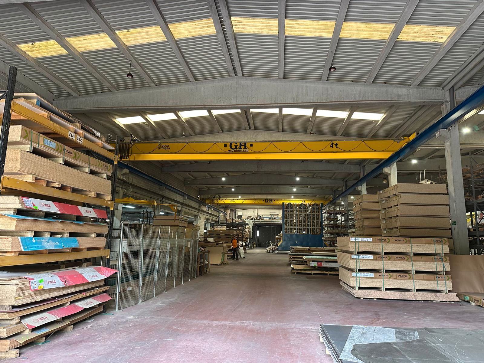 Nau industrial en venda a Palafolls