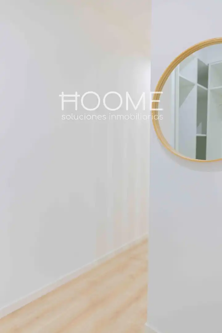 Bedroom of Flat for sale in San Sebastián de los Reyes  with Air Conditioner, Heating and Parquet flooring