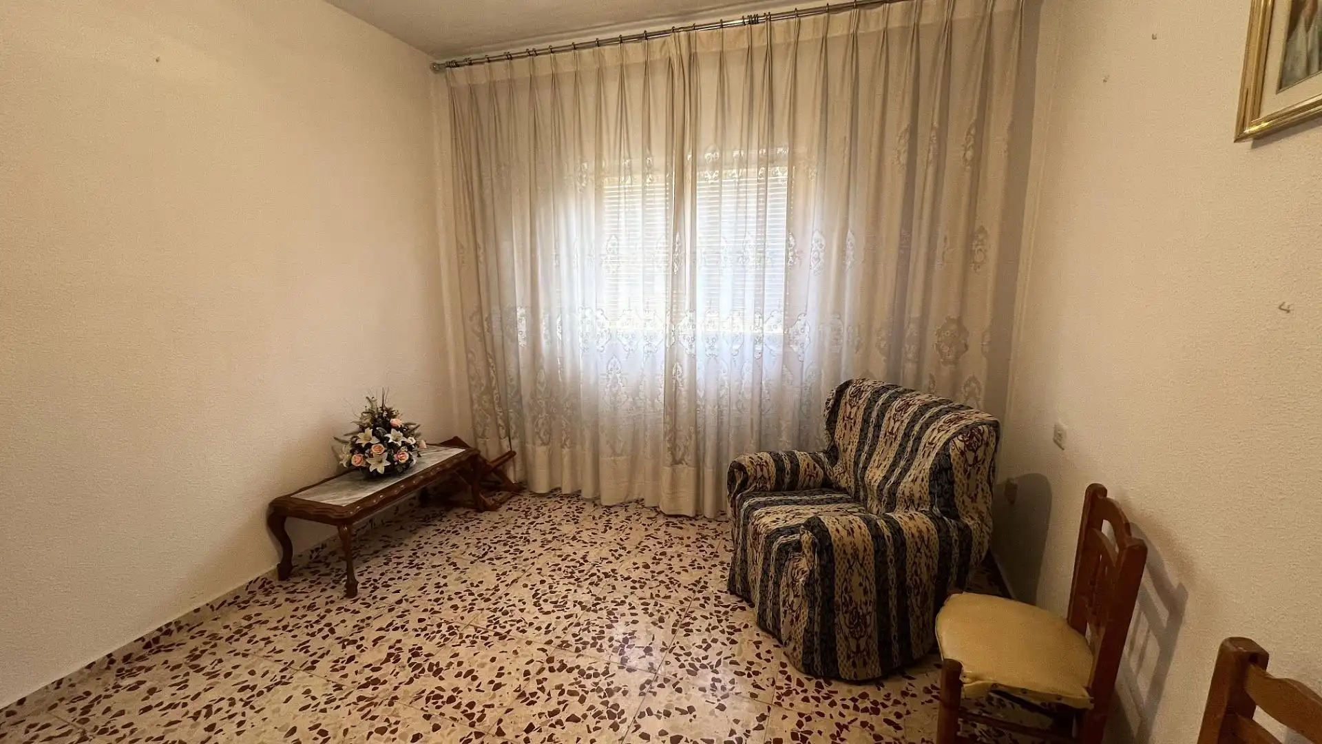 Wohnzimmer von Einfamilien-Reihenhaus zum Verkauf in Padul mit Terrasse, Abstellraum und Möbliert