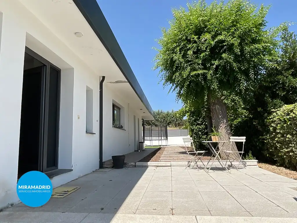 Terraza de Casa o chalet en venta en Paracuellos de Jarama con Aire acondicionado